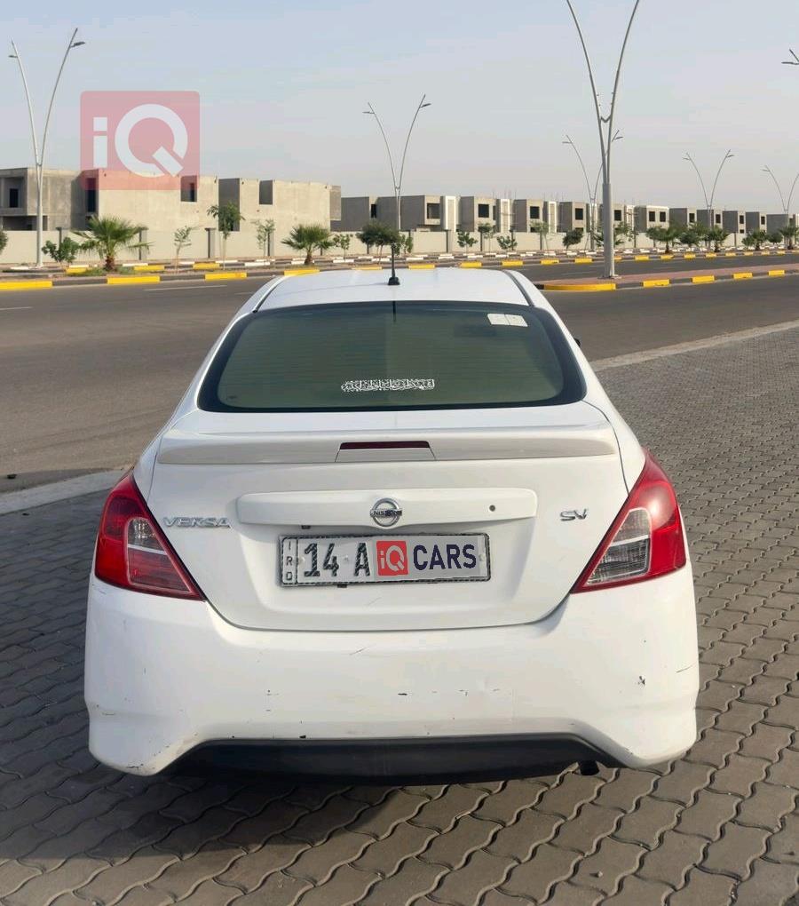 Nissan Versa